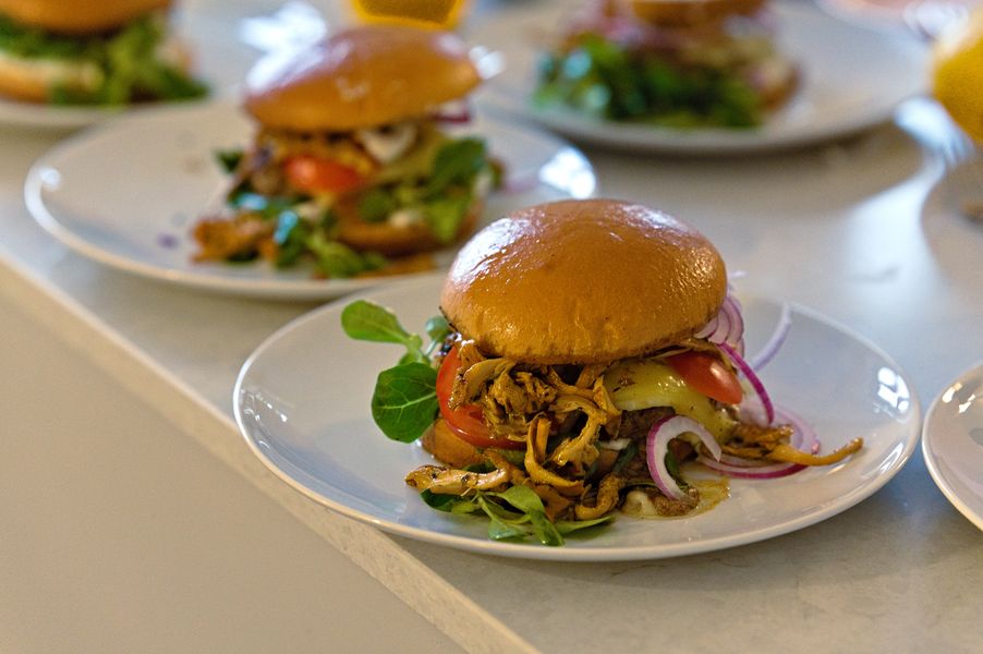 Chanterelle Burger with Thyme-Lemon Cream